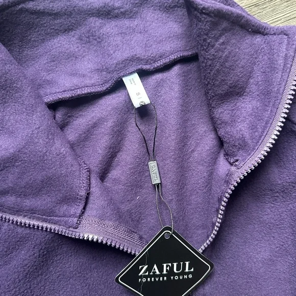 Brand new Zaful West Coast California quarter zip - Picture 2 of 3